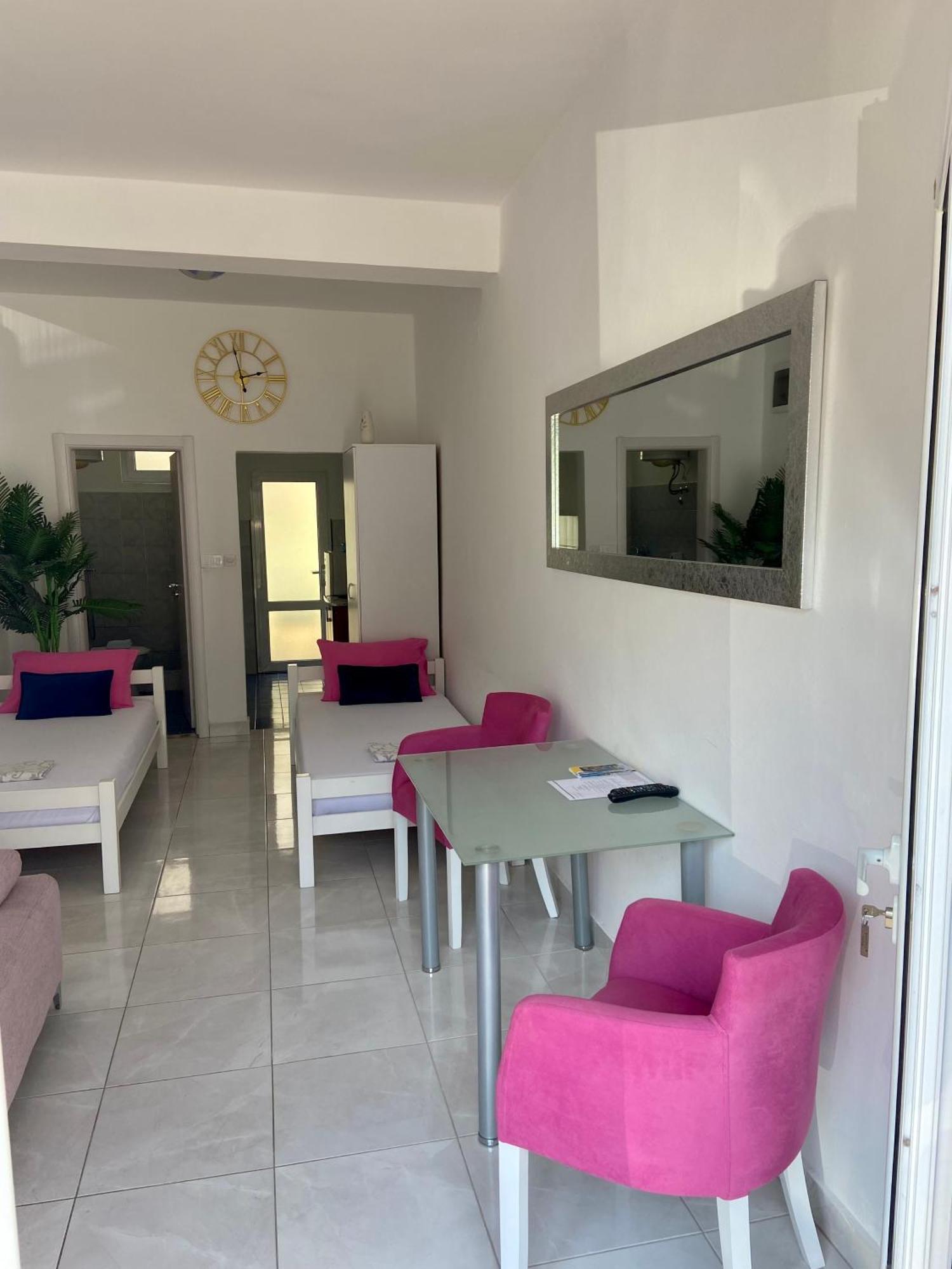 Banicevic Apartmani Ðenovići Esterno foto