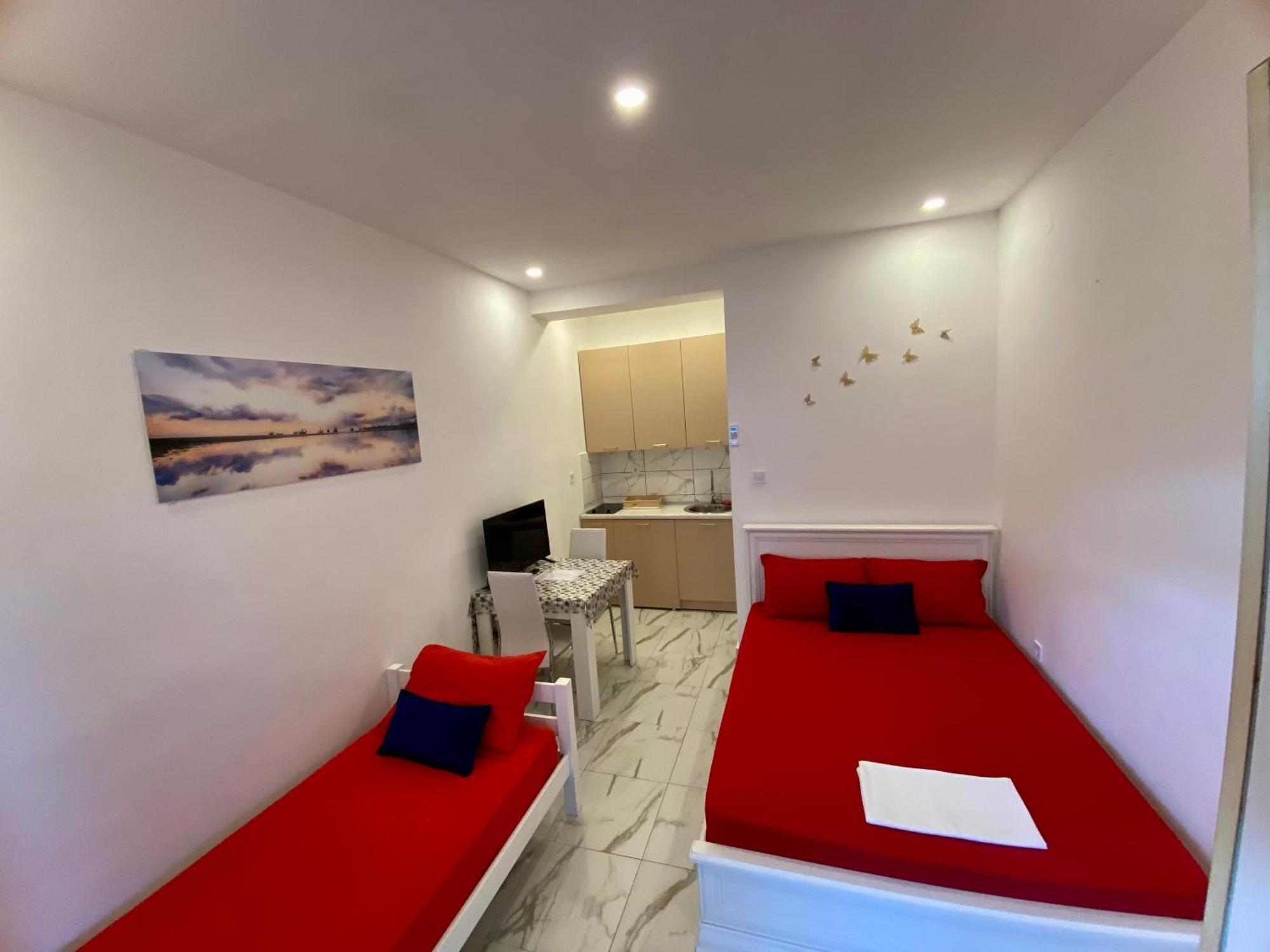 Banicevic Apartmani Ðenovići Esterno foto